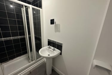 6 bed flat, Schuster Road, Victoria Park, Manchester, M145PE - Image 12